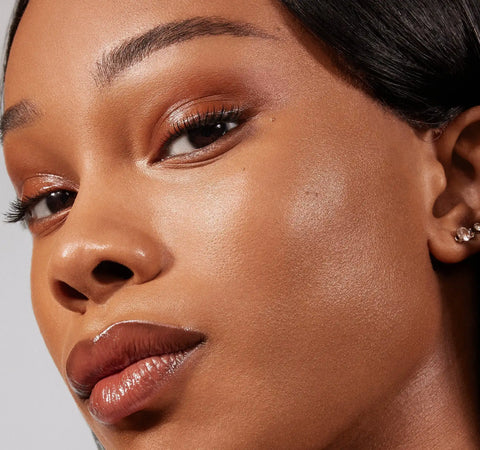 Lightform Extended Hydration Foundation